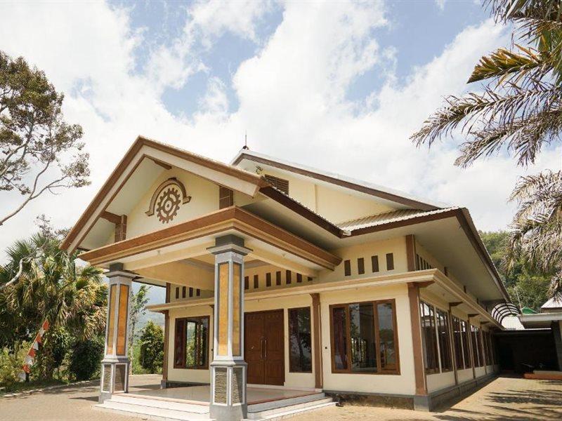 Hotel Bumi Bermi Permai Near Bermi Eco Park Mitra Reddoorz Probolinggo Exterior foto